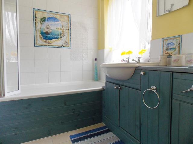  Image of 3 Bedroom End Of Terrace  For Sale at Wroughton, SN4 9AS