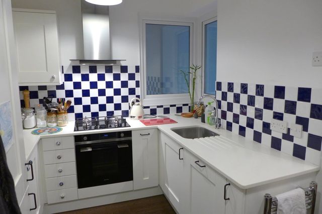  Image of 5 Bedroom Detached  To Rent at Corstorphine Edinburgh Edinburgh, EH12 6LE