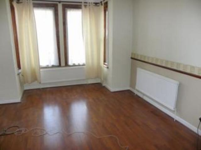  Image of 1 Bedroom Flat  To Rent at Coventry Road  Southampton, SO15 2GE