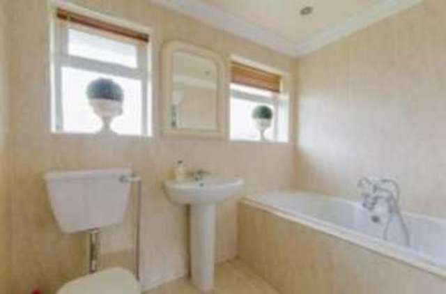  Image of 4 Bedroom Detached  For Sale at Armthorpe Doncaster Armthorpe, DN3 3EE