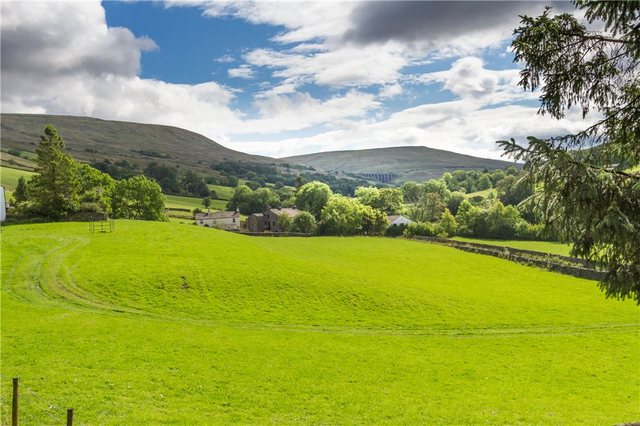  Image of 6 Bedroom Detached  For Sale at Cowgill Sedbergh Lea Yeat, LA10 5RF