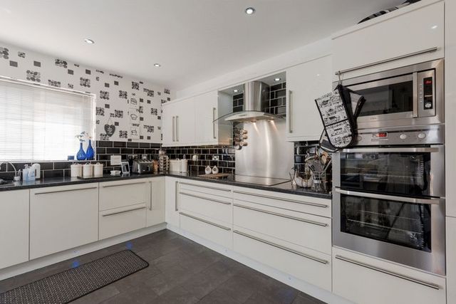  Image of 4 Bedroom Detached  For Sale at Crabtree Fold Norton Runcorn, WA7 6UD