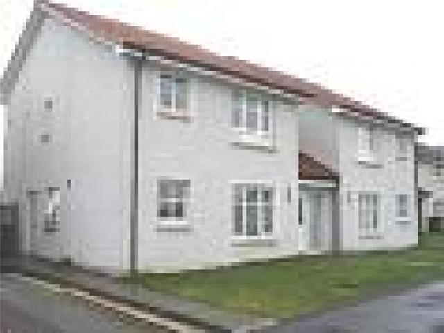  Image of 1 Bedroom Flat  To Rent at Silverknowes Edinburgh Edinburgh, EH4 4GL