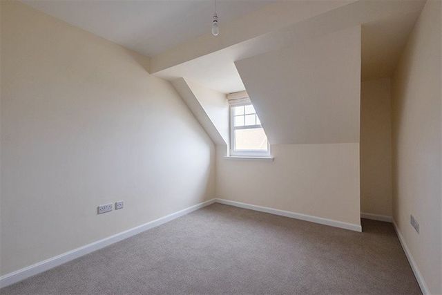  Image of 2 Bedroom Flat  To Rent at Crail Fife Fife, KY10 3UD