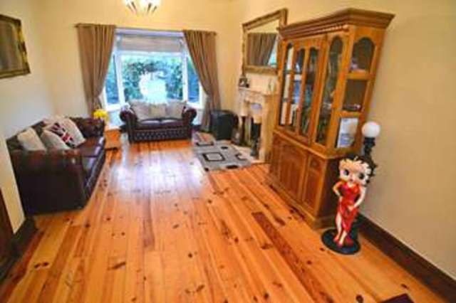  Image of 3 Bedroom Semi-Detached  For Sale at Cross Lane  Newton Le Willows, WA12 9QA