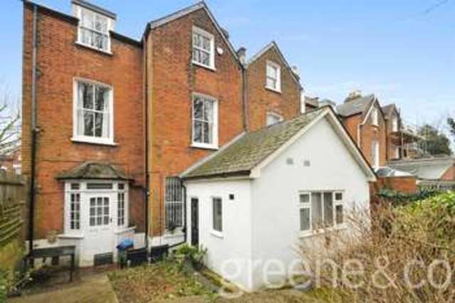  Image of 1 Bedroom Flat  For Sale at Crouch End London Crouch End, N8 9EG