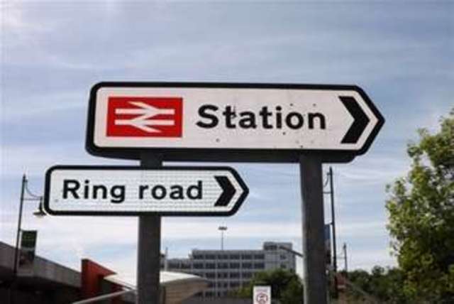  Image of 2 Bedroom Flat  To Rent at Basingstoke, RG21 7TY