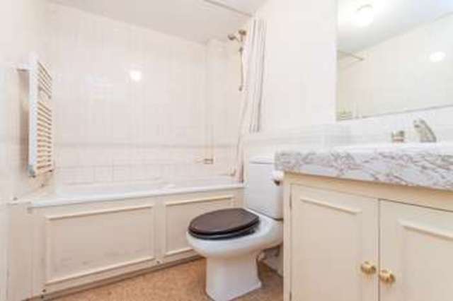  Image of 1 Bedroom Flat  For Sale at Docklands, E14 3BJ