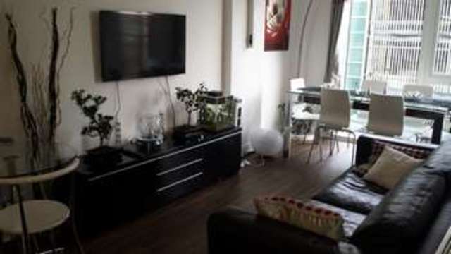  Image of 1 Bedroom Apartment  For Sale at Milton Keynes, MK9 2FB
