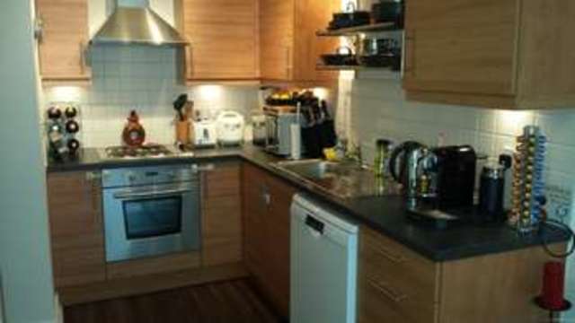  Image of 1 Bedroom Apartment  For Sale at Milton Keynes, MK9 2FB