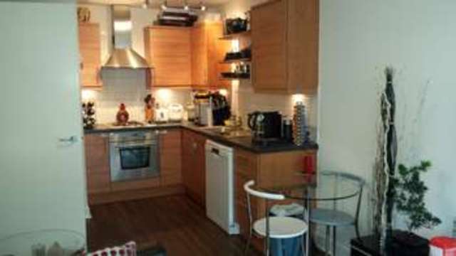  Image of 1 Bedroom Apartment  For Sale at Milton Keynes, MK9 2FB