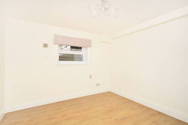  Image of 1 Bedroom Flat  For Sale at Dalston lane  Hackney, E8 1LA