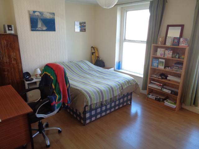  Image of 4 Bedroom Detached  To Rent at Cathays  Roath, CF24 4NX