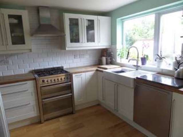  Image of 3 Bedroom Detached  For Sale at Newport Pagnell, MK16 9BU