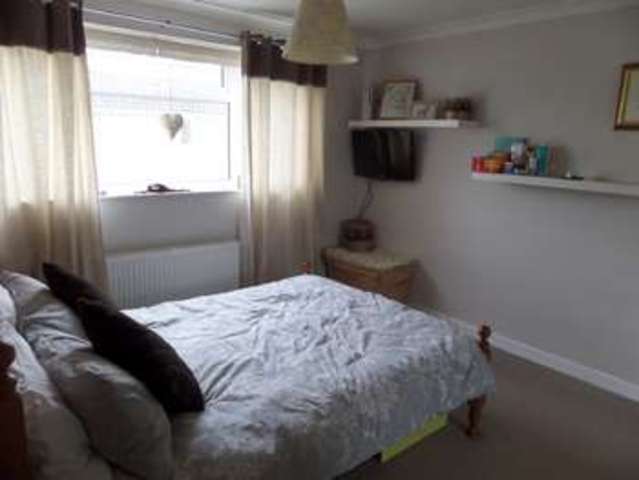  Image of 3 Bedroom Detached  For Sale at Newport Pagnell, MK16 9BU