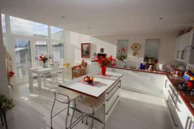  Image of 5 Bedroom Detached  For Sale at Derriford Plymouth Devon, PL6 5JL