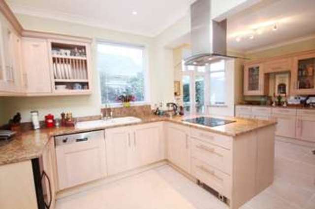  Image of 3 Bedroom Detached  For Sale at Derriford Plymouth Devon, PL6 5JG