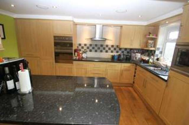  Image of 3 Bedroom Detached  For Sale at Derriford Plymouth Devon, PL6 6AR