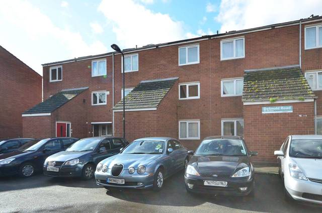  Image of 3 Bedroom Maisonette  For Sale at Detmold Road  Hackney, E5 9NJ