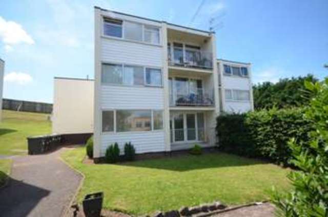  Image of 2 Bedroom Flat  For Sale at Devon View  Dawlish, EX7 0PP