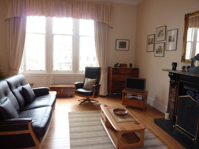 Image of 2 Bedroom Flat  To Rent at West End Edinburgh Edinburgh, EH3 7QJ