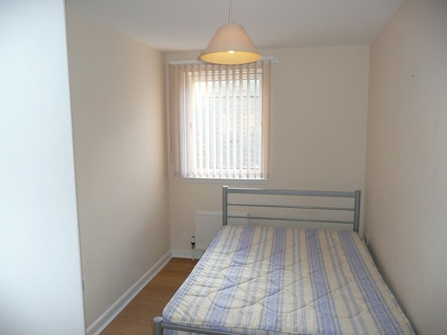  Image of 2 Bedroom Flat  To Rent at Leith Walk Edinburgh Edinburgh, EH7 4QR