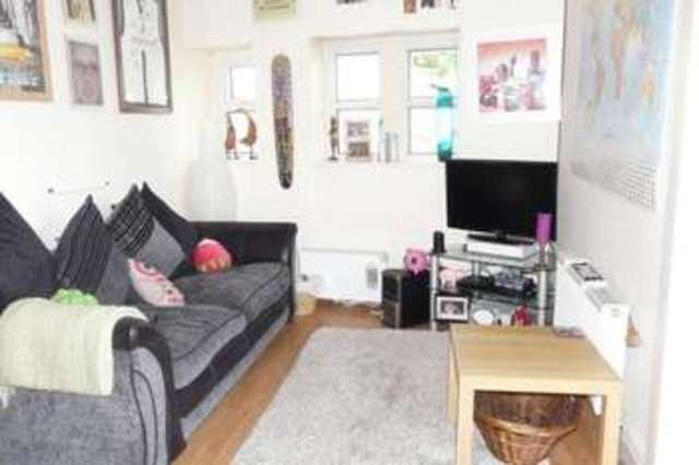  Image of 3 Bedroom Apartment  For Sale at Settle North Yorkshire Settle, BD24 9DJ