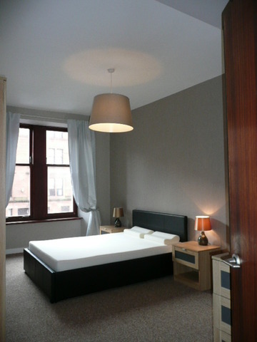  Image of 2 Bedroom Flat  To Rent at Scotstoun Glasgow Glasgow, G14 0AY