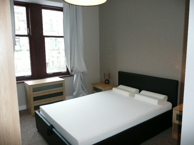  Image of 2 Bedroom Flat  To Rent at Scotstoun Glasgow Glasgow, G14 0AY