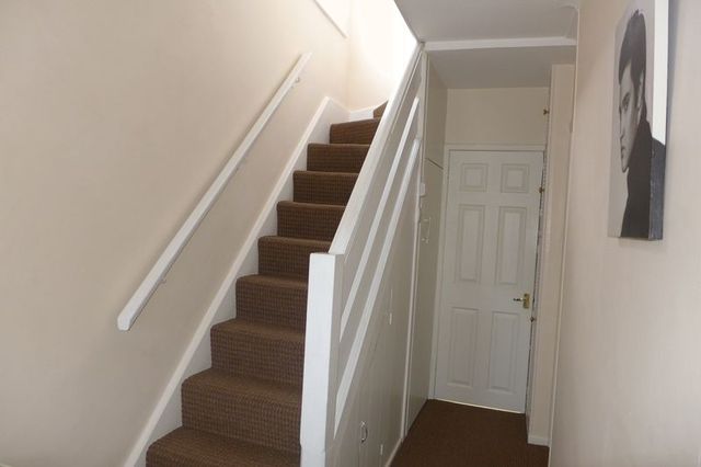  Image of 3 Bedroom Semi-Detached  To Rent at Edison Road  Welling, DA16 3NG