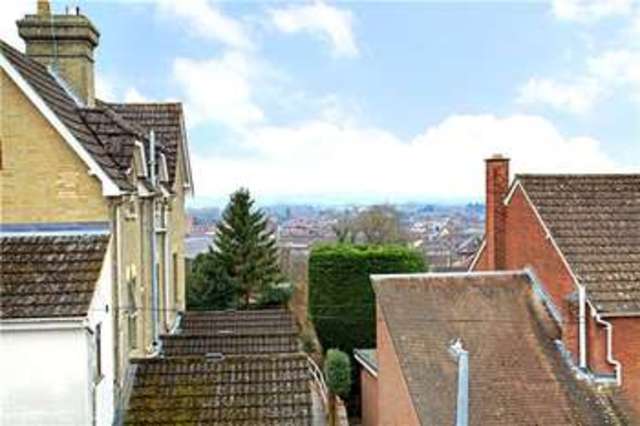 Image of 3 Bedroom Mews  For Sale at Salisbury Laverstock, SP1 1NQ