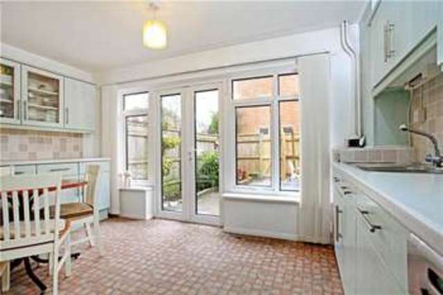  Image of 3 Bedroom Mews  For Sale at Salisbury Laverstock, SP1 1NQ