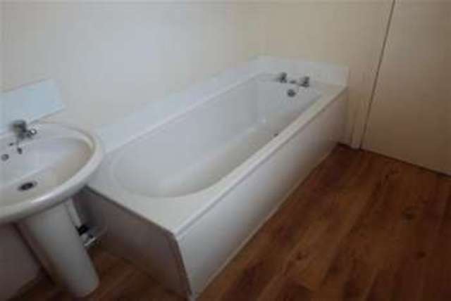  Image of 2 Bedroom Terraced  To Rent at Birkenhead, CH42 7HR