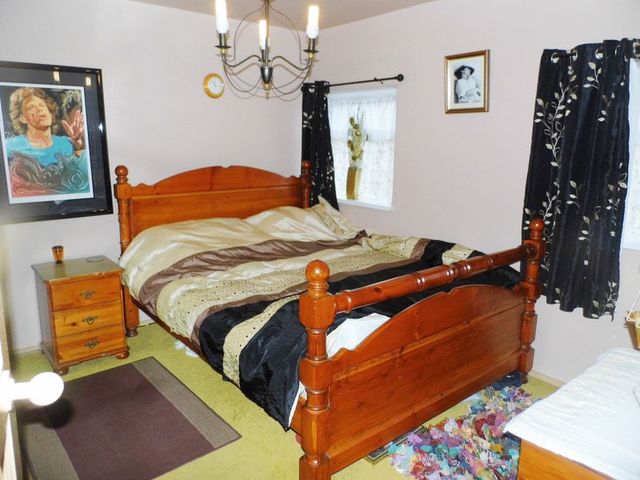  Image of 3 Bedroom Detached  For Sale at Fallow Field Blurton Stoke-On-Trent, ST3 3EJ