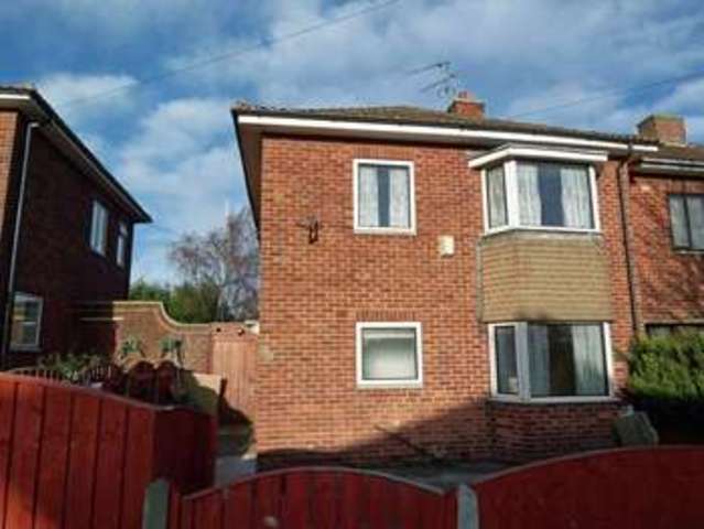  Image of 4 Bedroom Semi-Detached  For Sale at Farfield  Retford, DN22 7TL