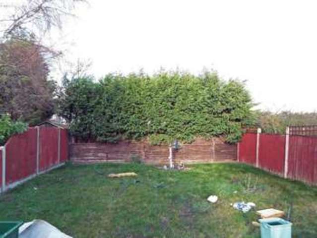  Image of 4 Bedroom Semi-Detached  For Sale at Farfield  Retford, DN22 7TL