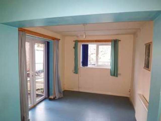  Image of 4 Bedroom Semi-Detached  For Sale at Farfield  Retford, DN22 7TL