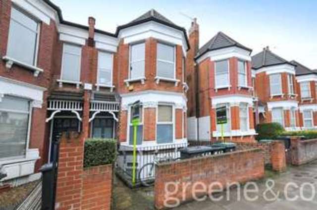  Image of 2 Bedroom Flat  For Sale at Crouch End  Hornsey, N8 9SE