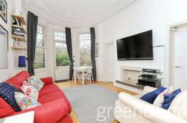  Image of 2 Bedroom Flat  For Sale at Crouch End  Hornsey, N8 9SE