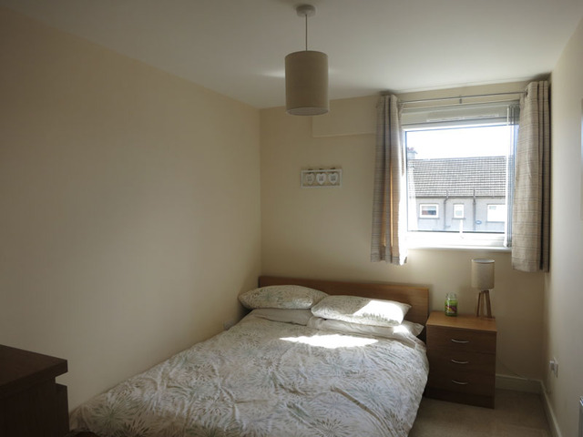  Image of 2 Bedroom Flat  To Rent at Silverknowes Edinburgh Edinburgh, EH4 4GJ
