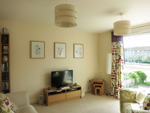  Image of 2 Bedroom Flat  To Rent at Silverknowes Edinburgh Edinburgh, EH4 4GJ