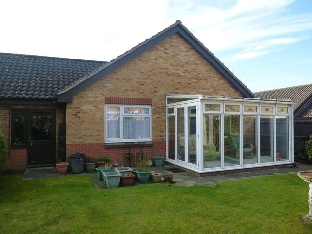  Image of 2 Bedroom Detached  For Sale at Field View  Thurston, IP31 3TL