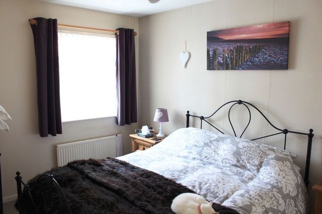  Image of 2 Bedroom Property  For Sale at Florentine Way  Waterlooville, PO7 8JU