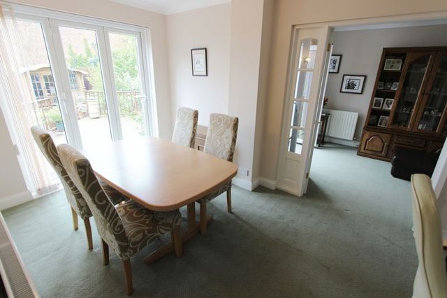  Image of 4 Bedroom Detached  For Sale at Foord Road Hedge End Southampton, SO30 0DB