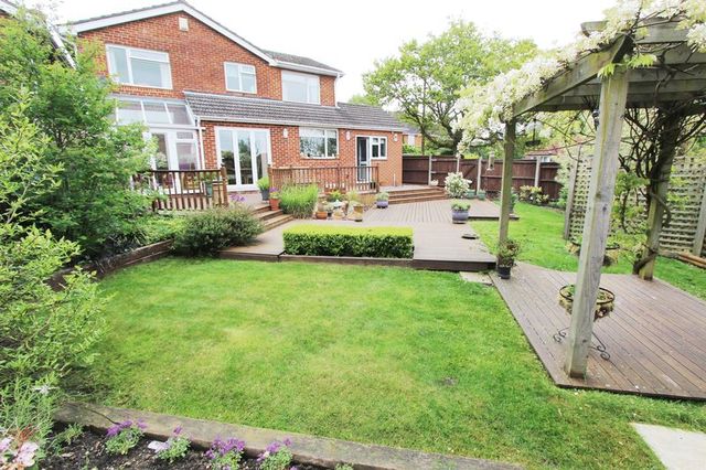  Image of 4 Bedroom Detached  For Sale at Foord Road Hedge End Southampton, SO30 0DB