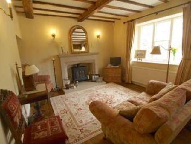  Image of 4 Bedroom Detached  For Sale at High Peak, SK23 0QR