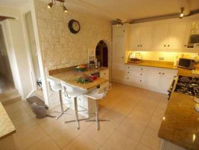  Image of 4 Bedroom Detached  For Sale at High Peak, SK23 0QR