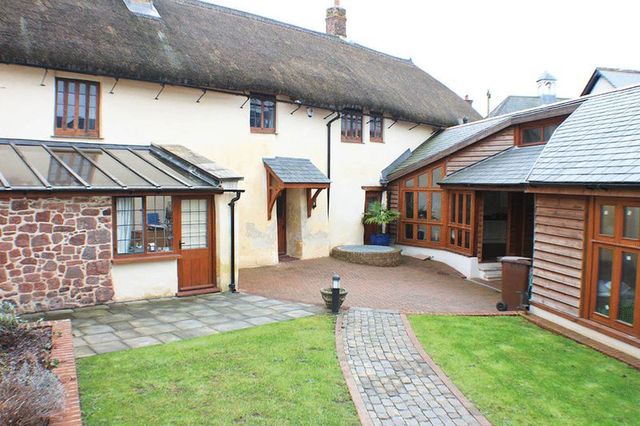  Image of 3 Bedroom Detached  To Rent at Fore Street Silverton Exeter, EX5 4HP