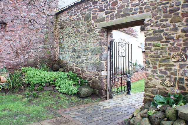  Image of 3 Bedroom Detached  To Rent at Fore Street Silverton Exeter, EX5 4HP