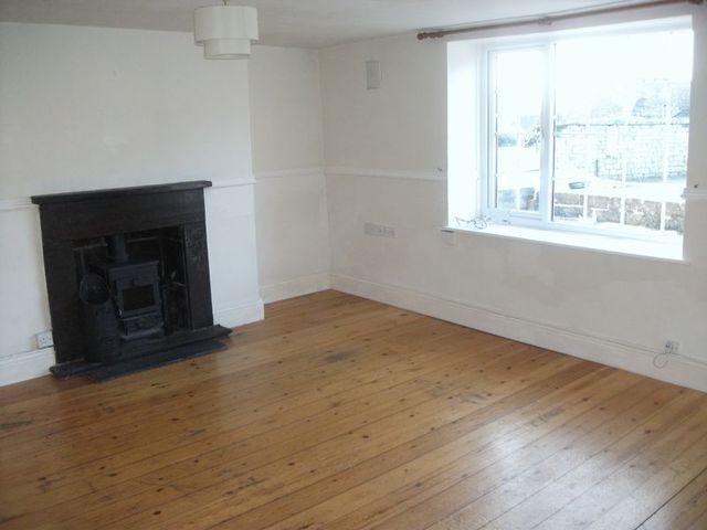  Image of 2 Bedroom Terraced  To Rent at Fore Street Goldsithney Penzance, TR20 9HD